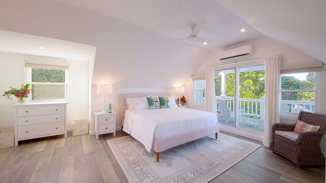 Photo of Bedroom in Governor's Harbour