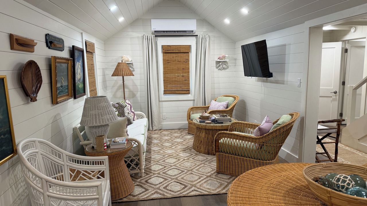 Photo of Livingroom in Hope Town