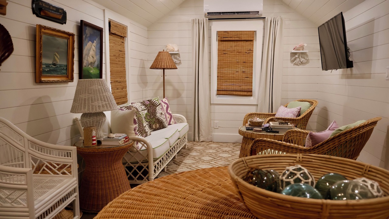 Photo of Livingroom in Hope Town