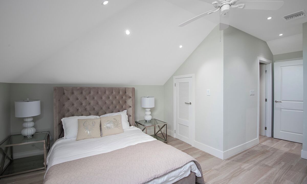 Photo of Bedroom in Palm Cay