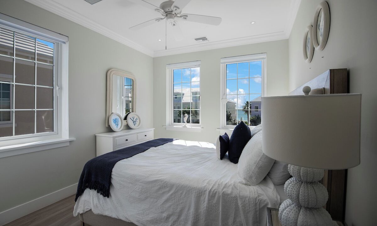 Photo of Bedroom in Palm Cay