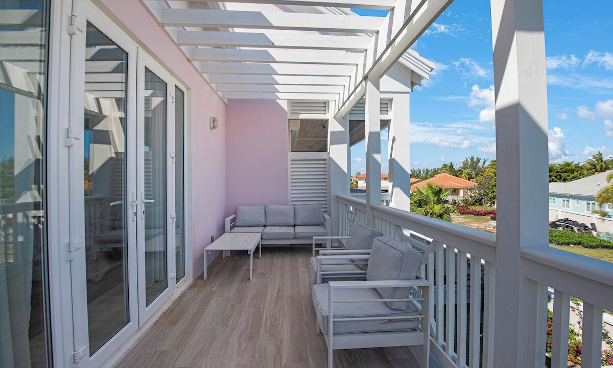 Photo of Patio Balcony in Palm Cay