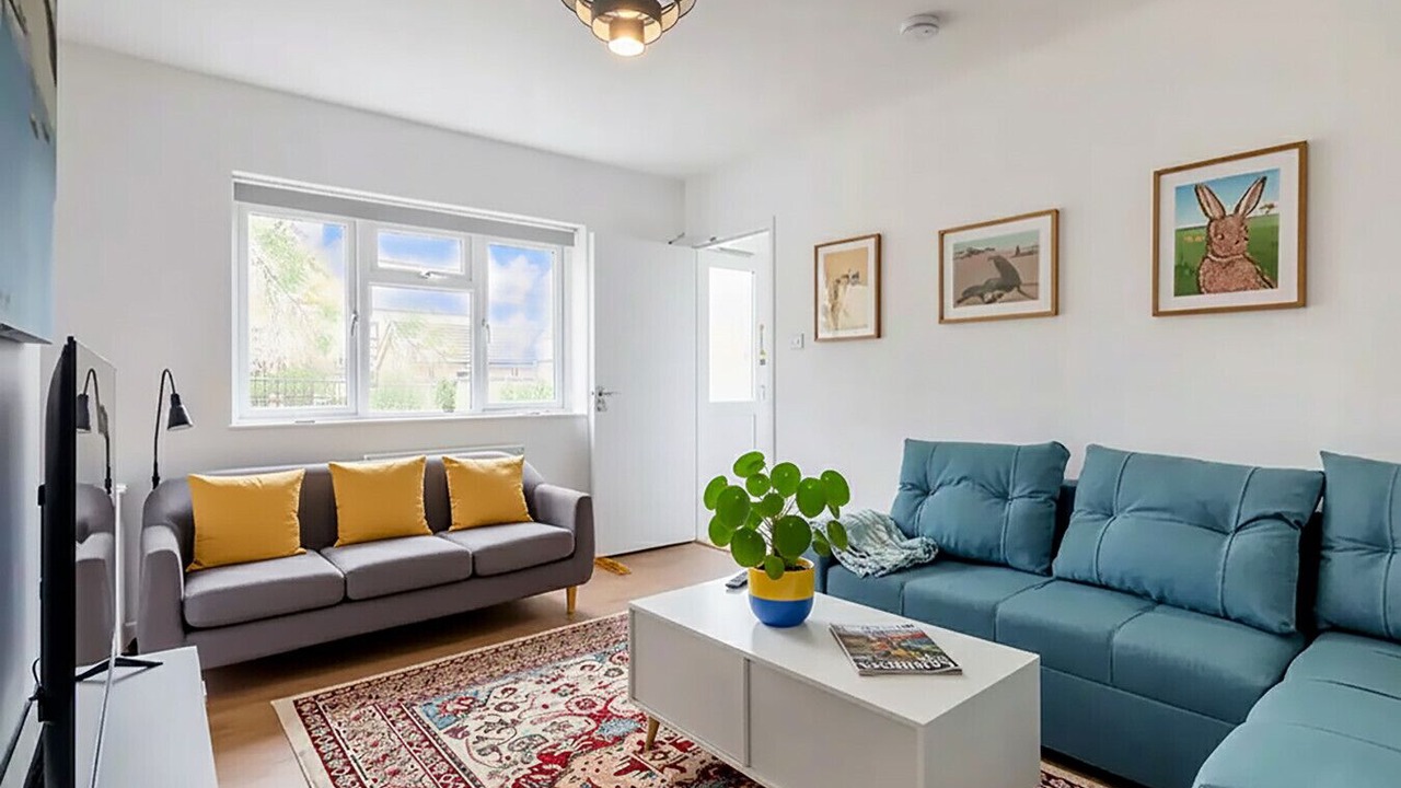 Photo of Livingroom in Cambridge