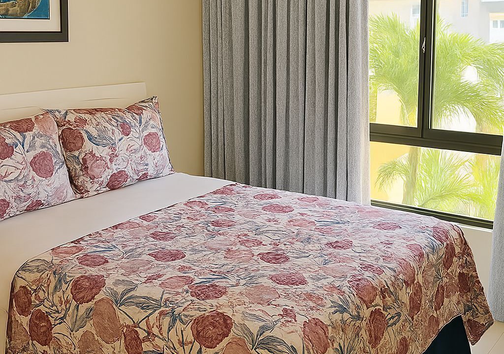 Photo of Bedroom in Nassau