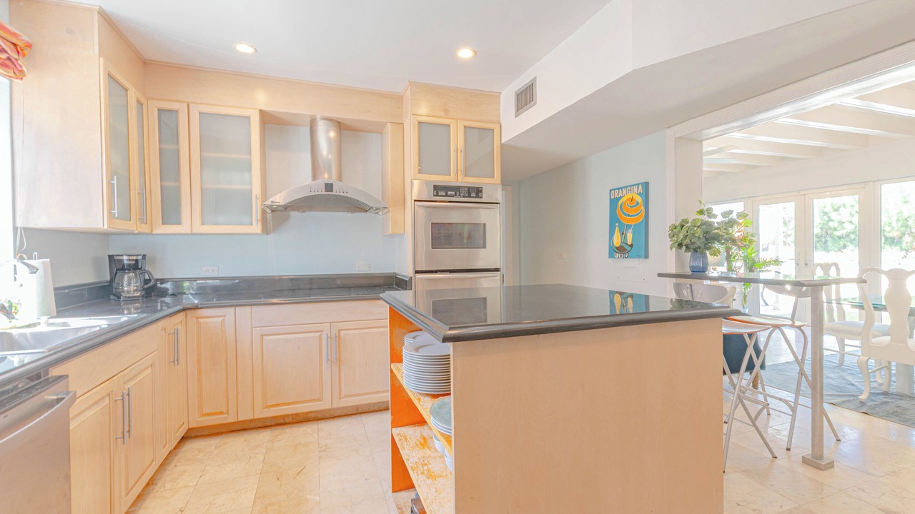 Photo of Kitchen in Nassau