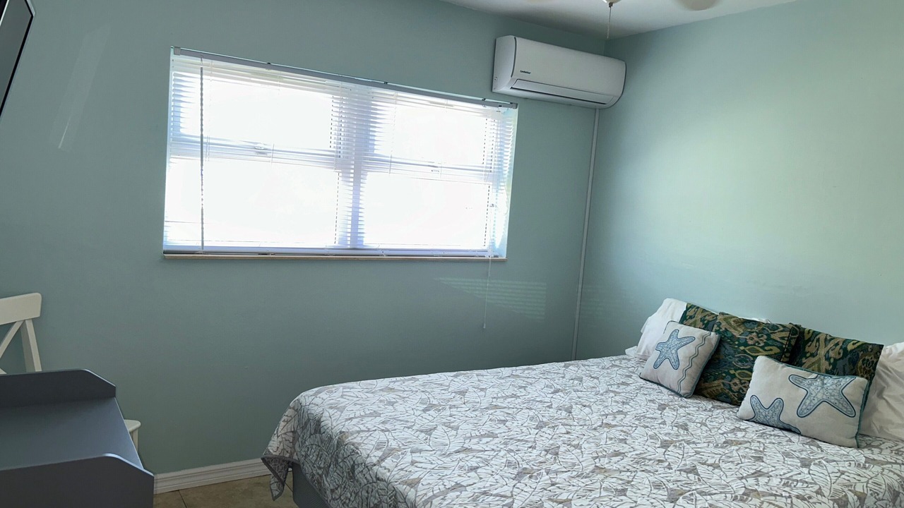 Photo of Bedroom in Williams Town