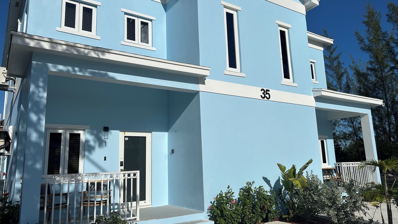 Photo of Outdoor in Downtown Nassau