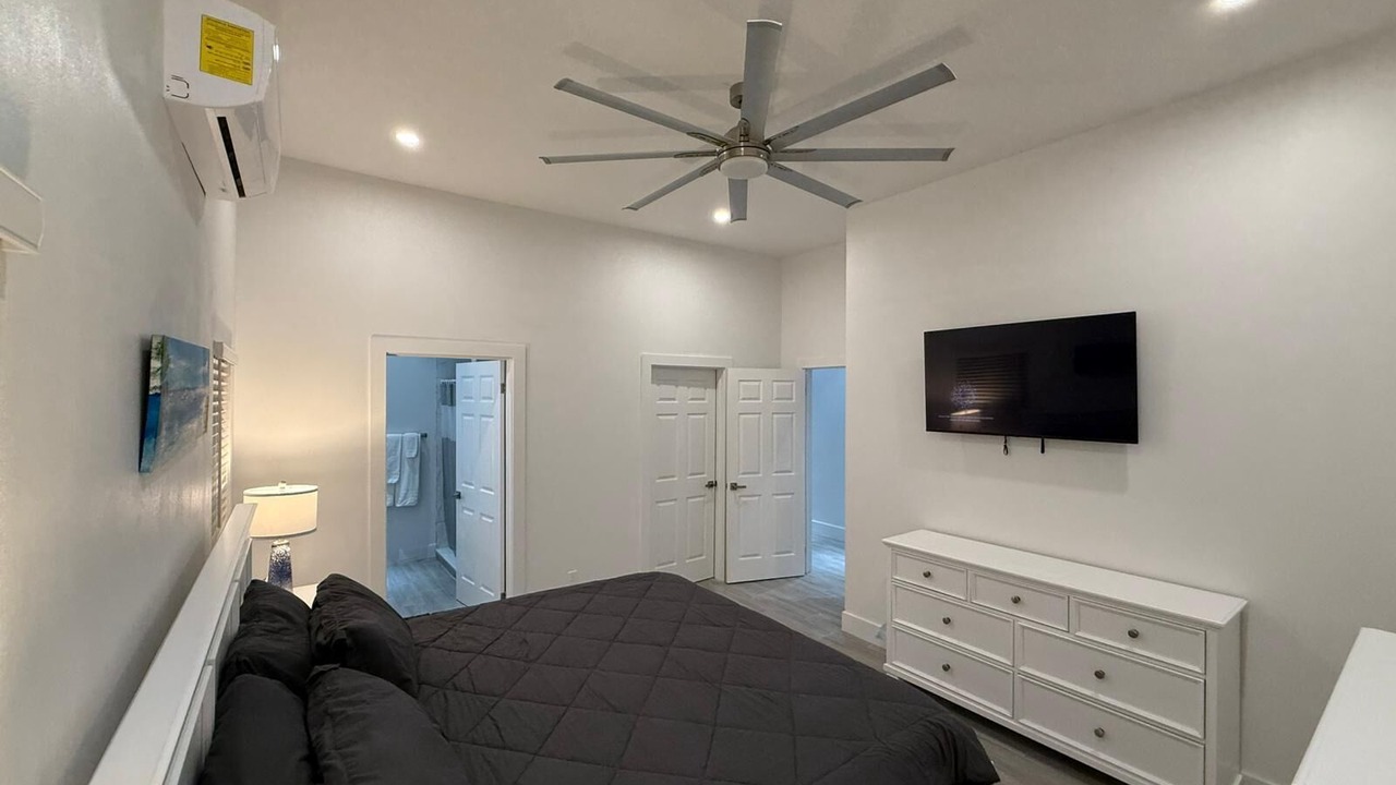 Photo of Bedroom in Downtown Nassau