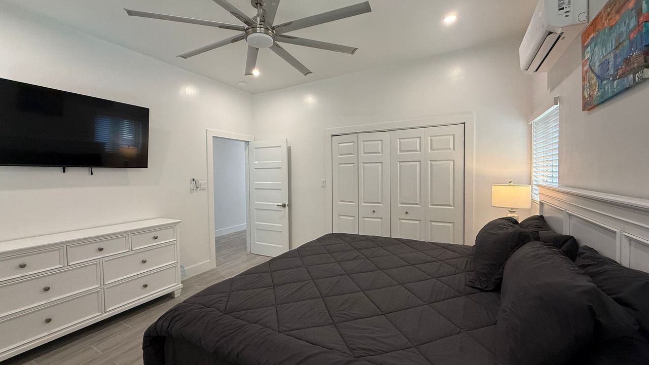 Photo of Bedroom in Downtown Nassau