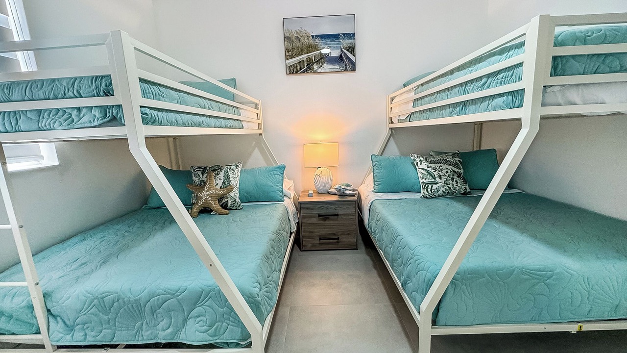 Photo of Bedroom in Alice Town