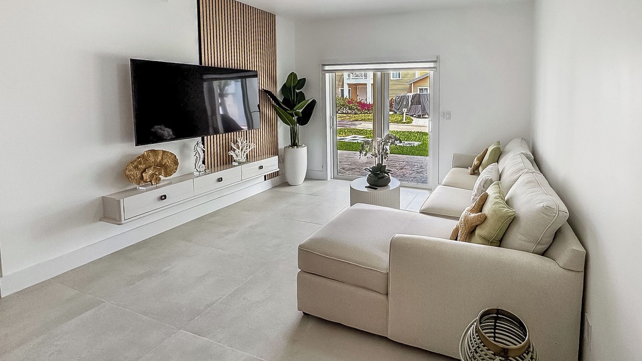 Photo of Livingroom in Alice Town