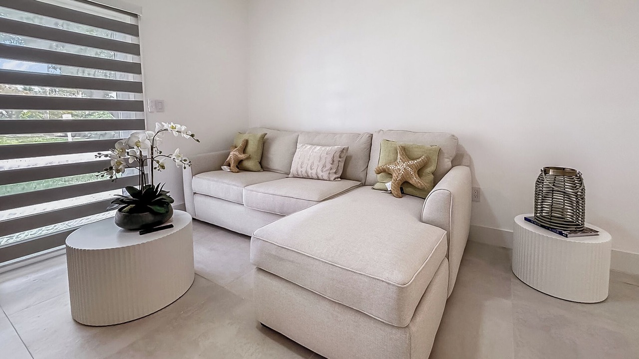 Photo of Livingroom in Alice Town
