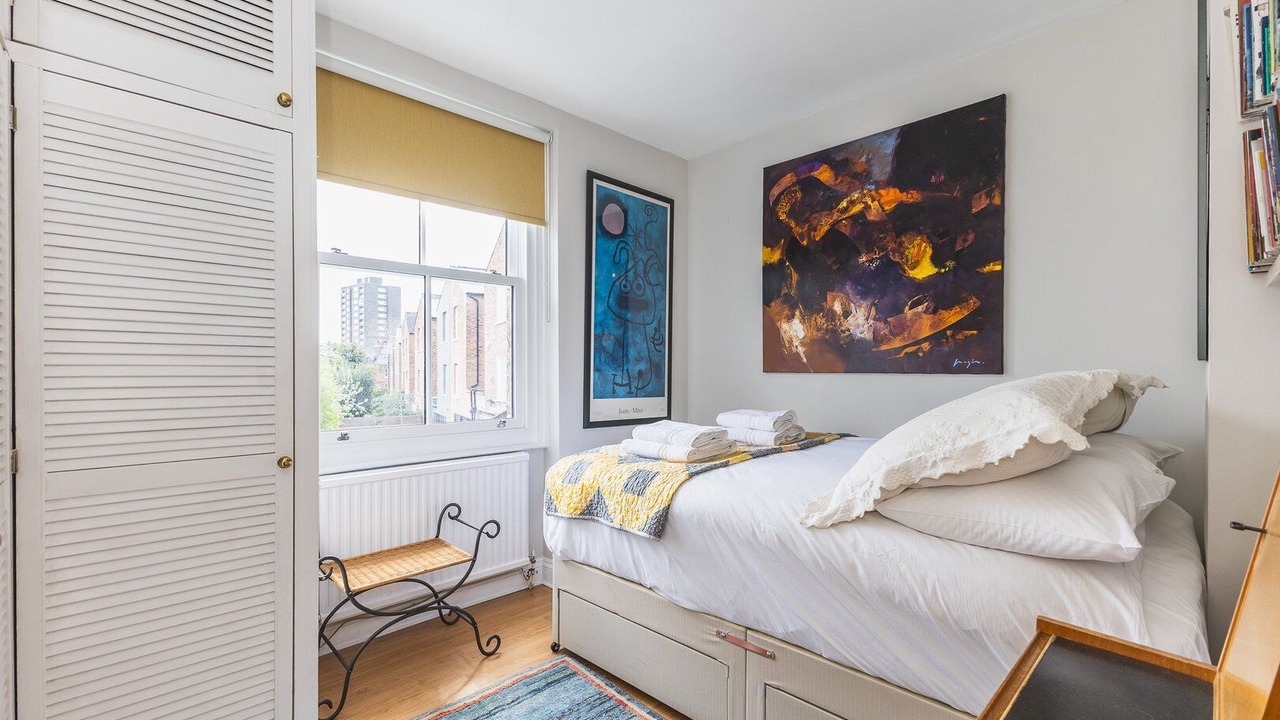 Photo of Bedroom in Gospel Oak