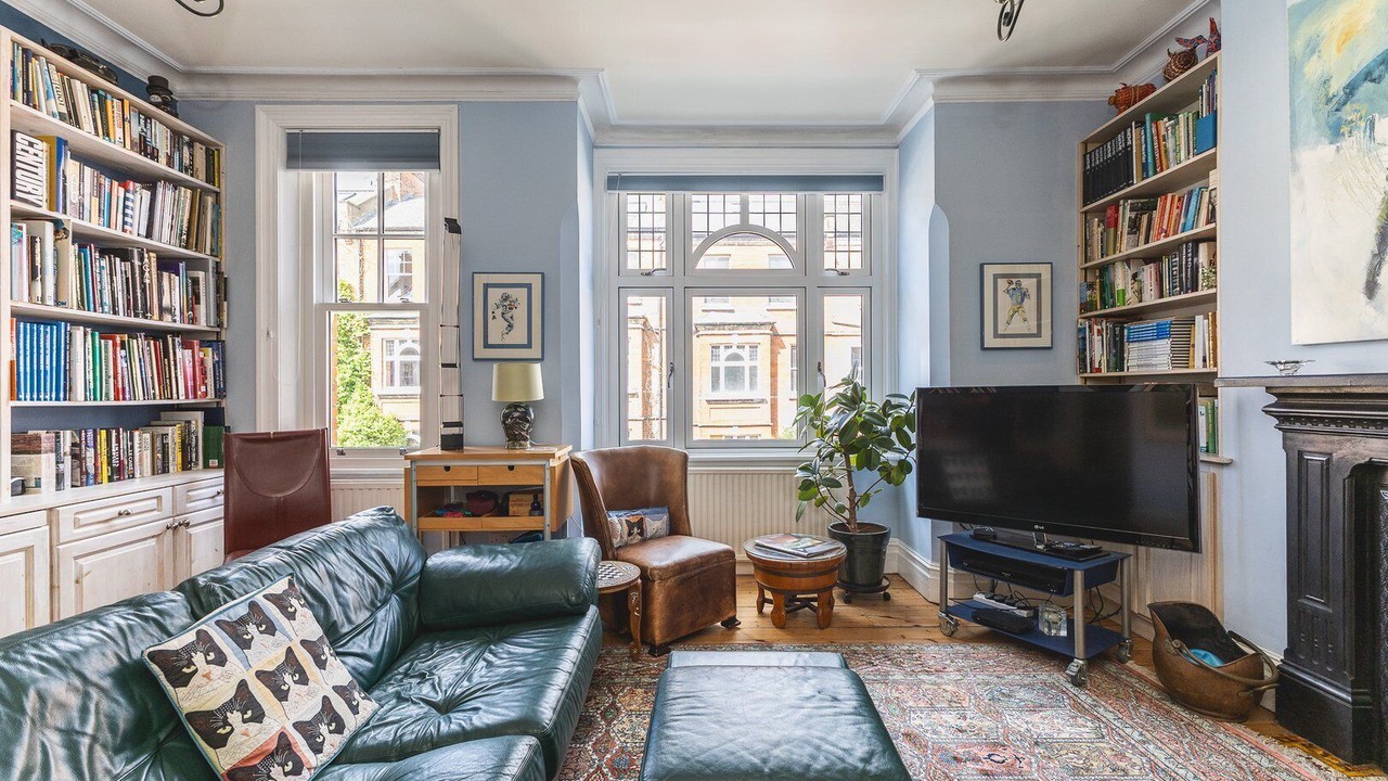 Photo of Livingroom in Gospel Oak