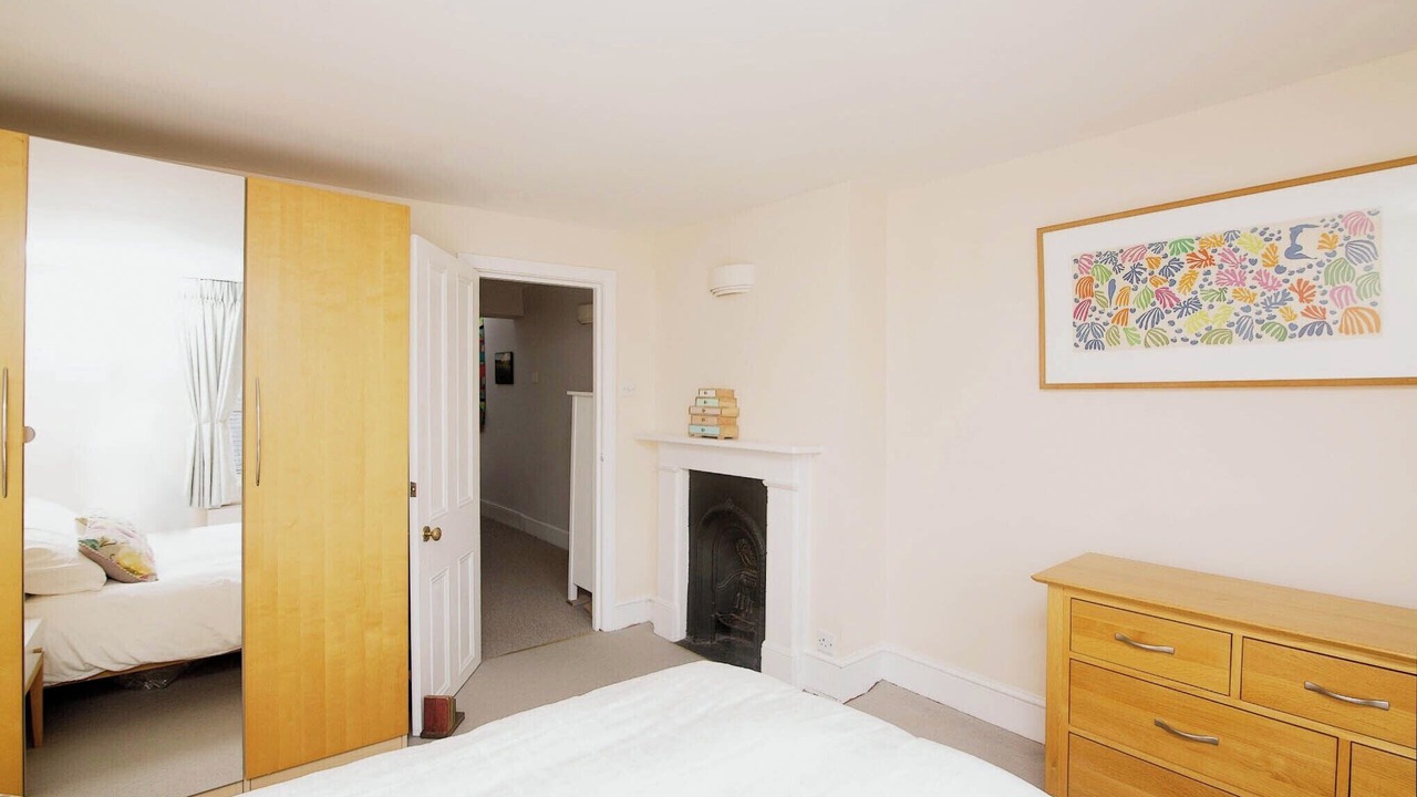 Photo of Bedroom in Fortune Green