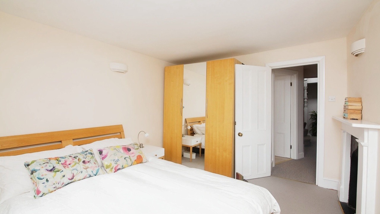 Photo of Bedroom in Fortune Green