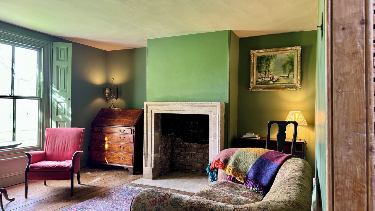 Photo of Livingroom in Cambridge City Centre