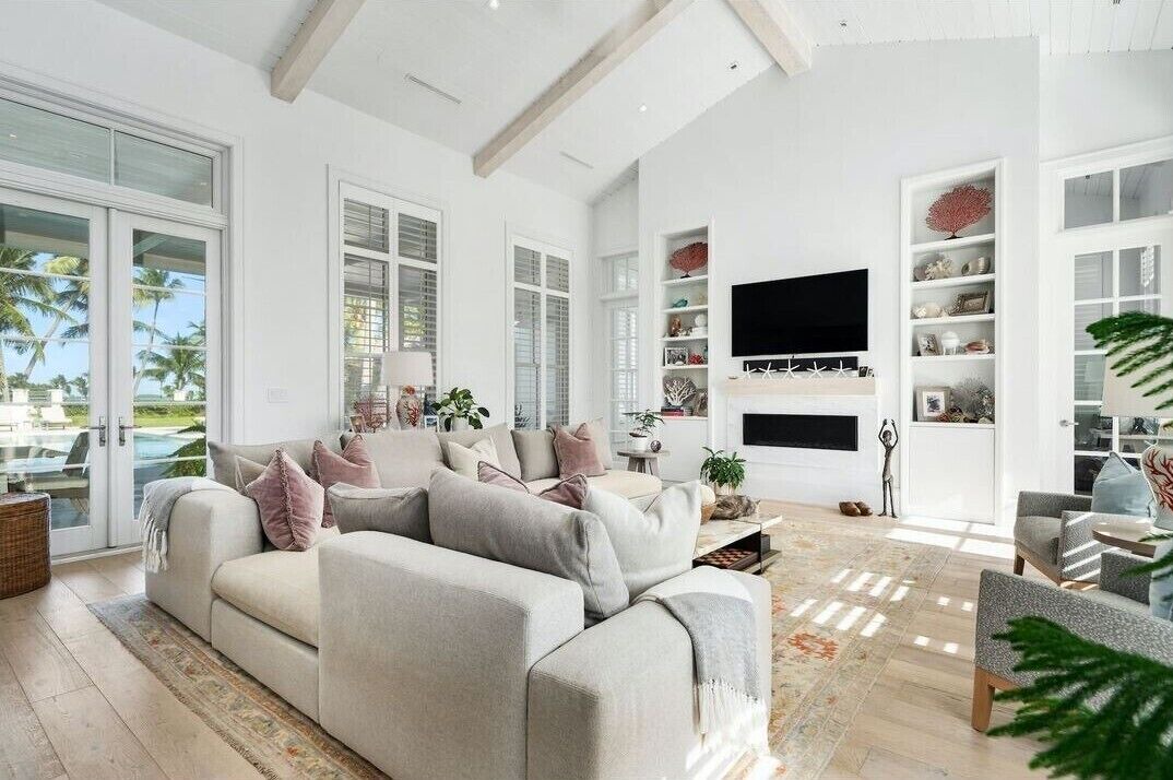 Photo of Livingroom in Nassau