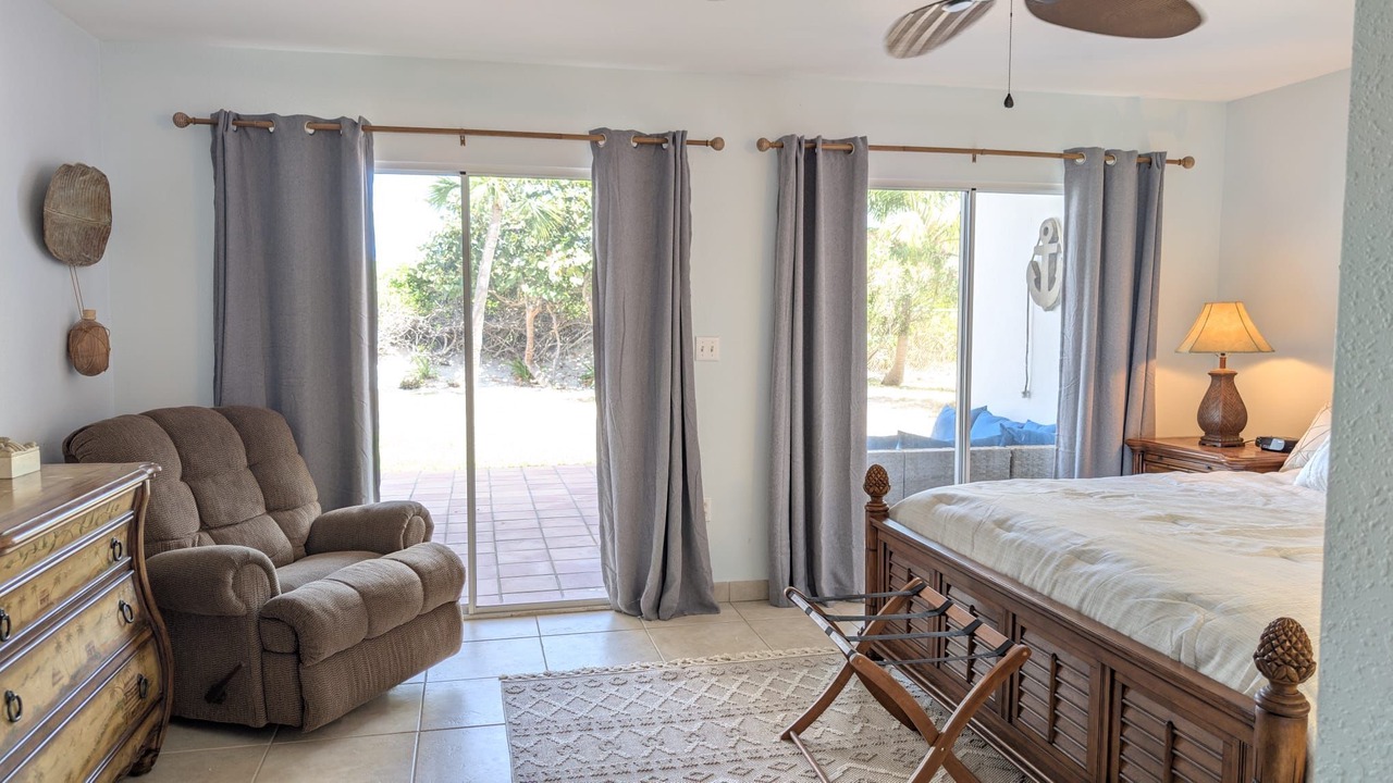 Photo of Bedroom in South Bimini