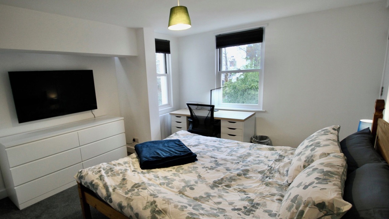 Photo of Bedroom in Cheltenham