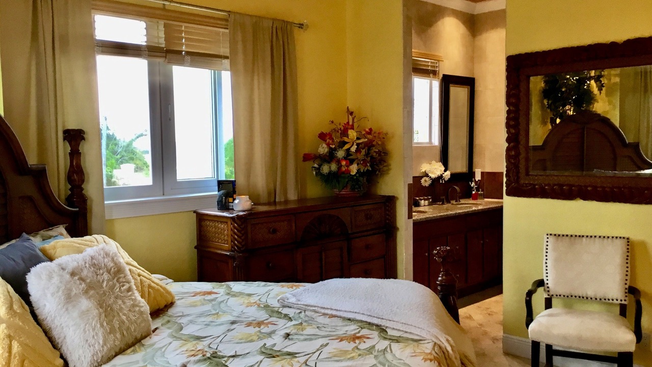 Photo of Bedroom in High Rock