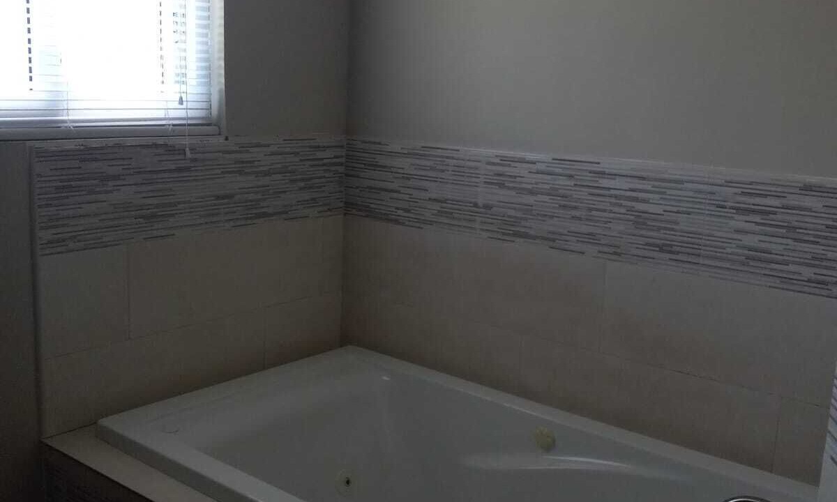 Photo of Bathroom in Royal Bahamian Estates