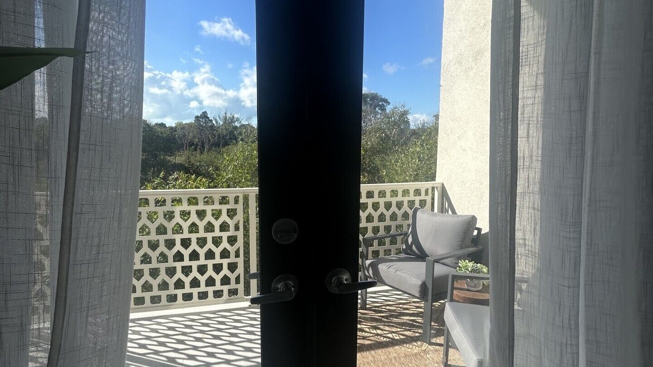 Photo of Outdoor in Gambier