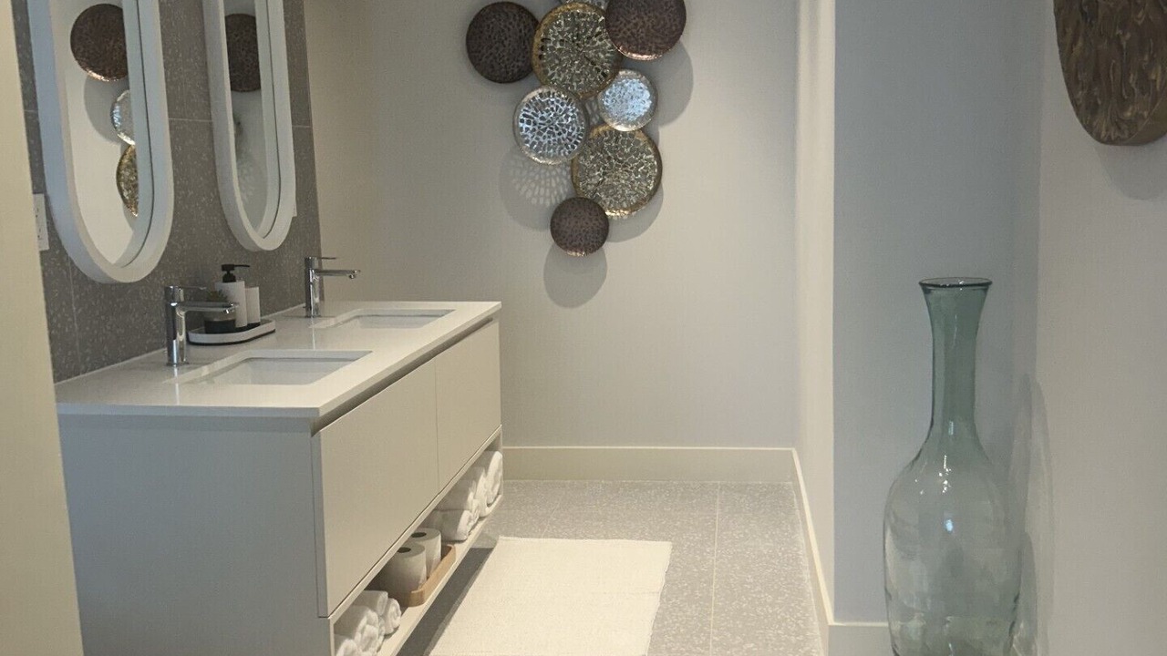 Photo of Bathroom in Gambier