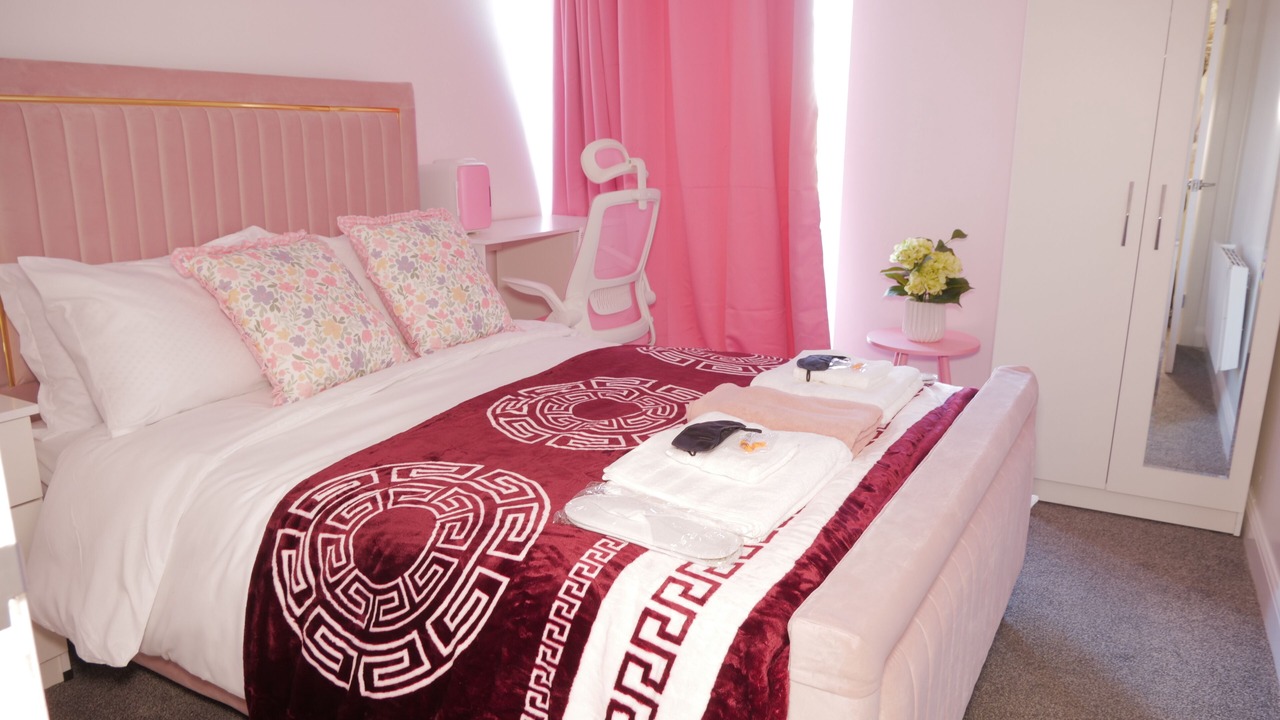 Photo of Bedroom in Fenny Stratford