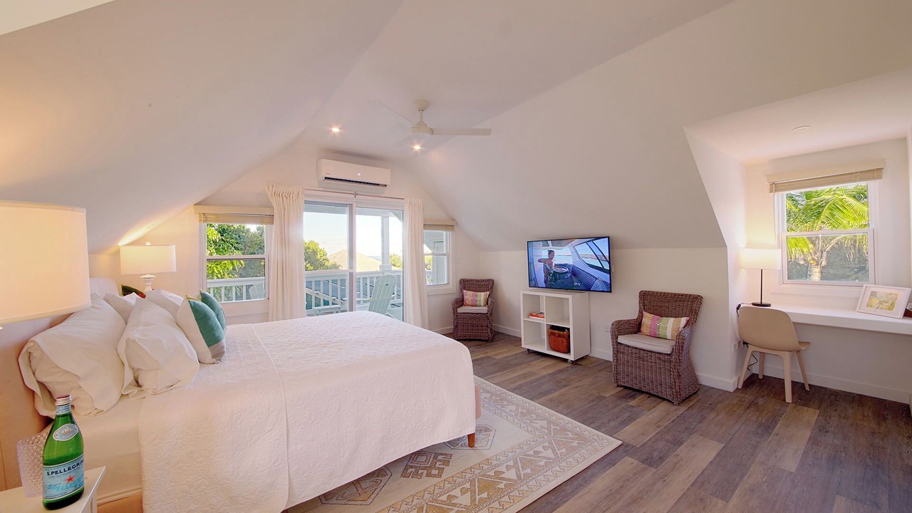 Photo of Bedroom in Governor's Harbour