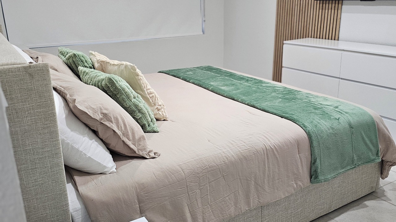 Photo of Bedroom in Bahamas Terrace