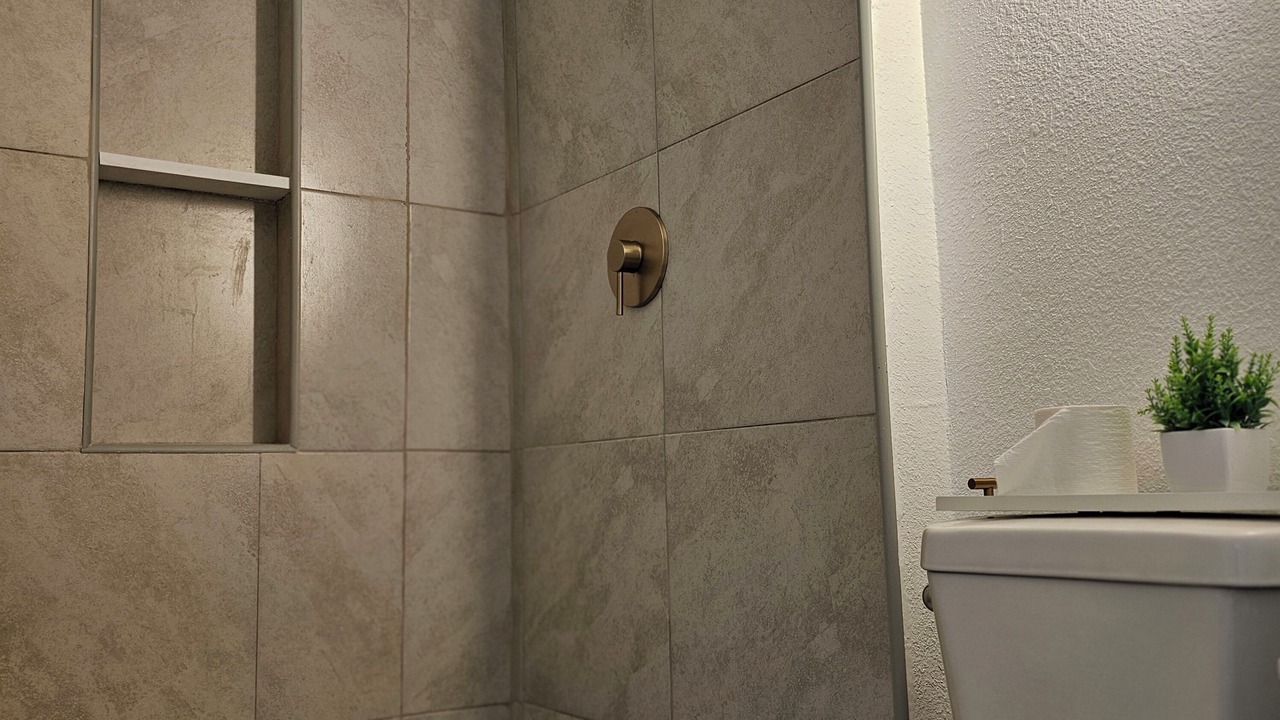 Photo of Bathroom in Bahamas Terrace