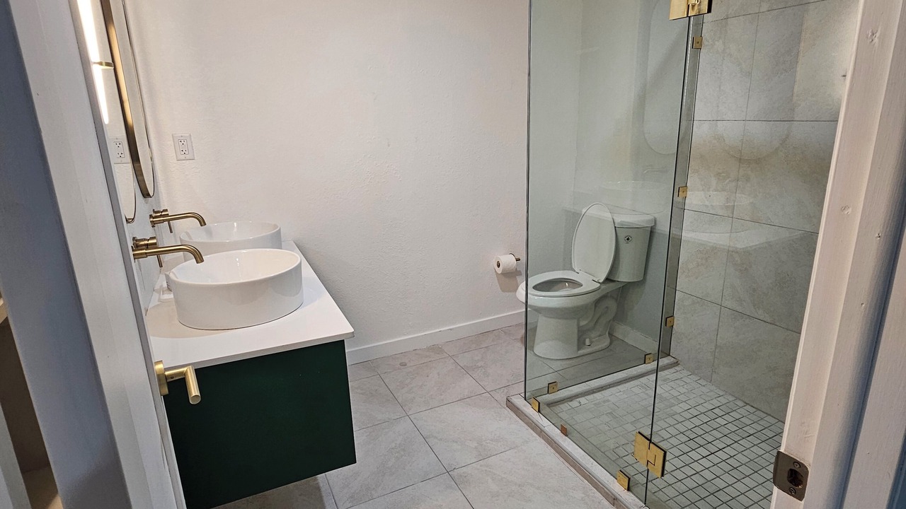 Photo of Bathroom in Bahamas Terrace