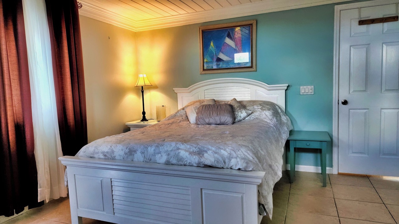 Photo of Bedroom in Marsh Harbour