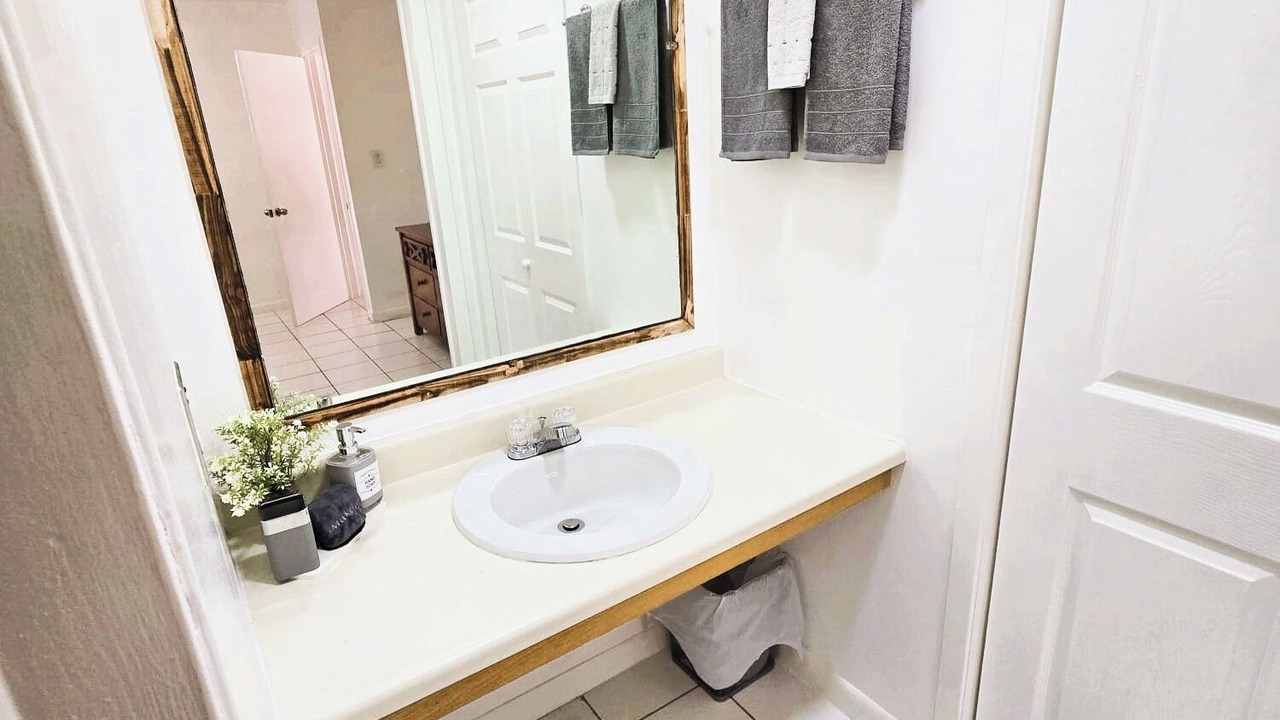 Photo of Bathroom in Paradise Island