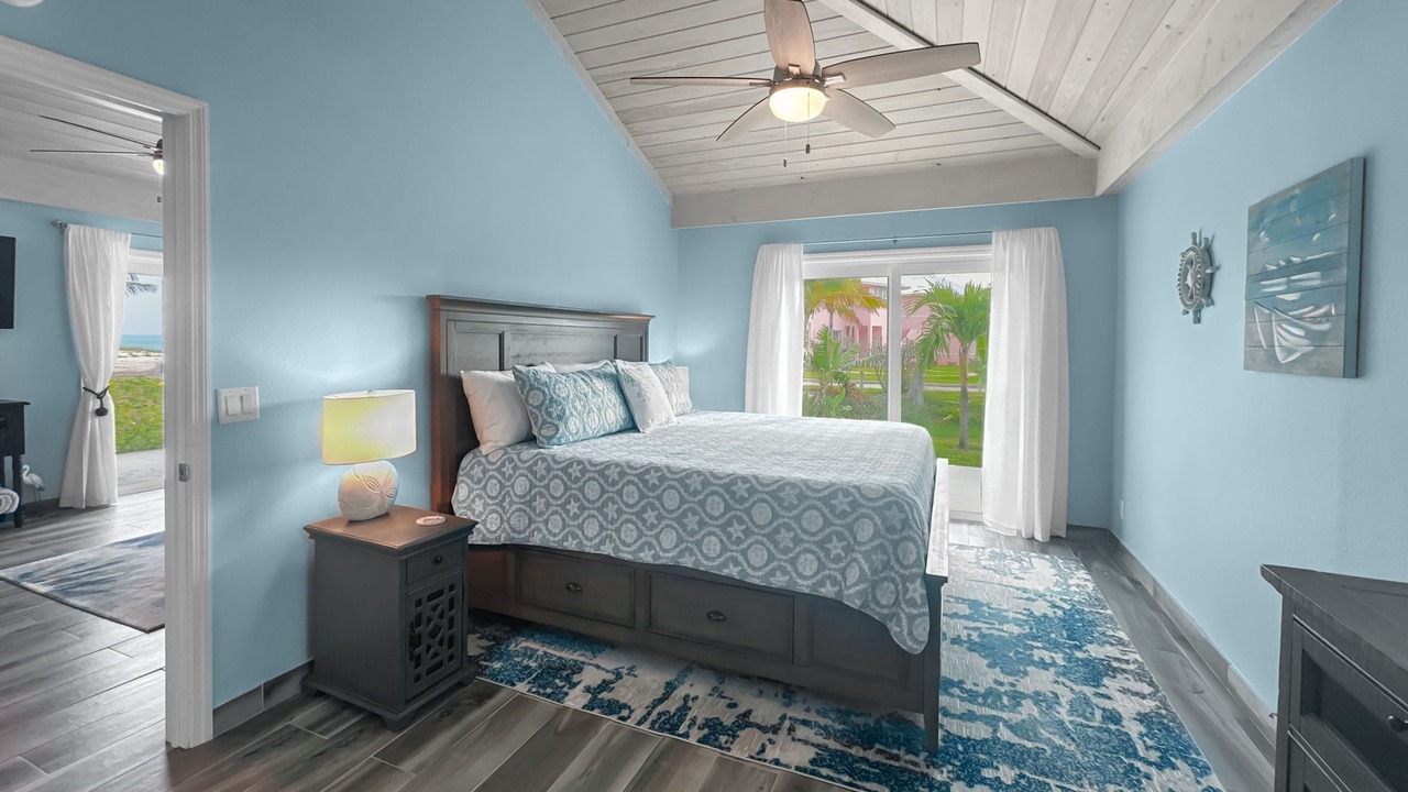 Photo of Bedroom in Treasure Cay