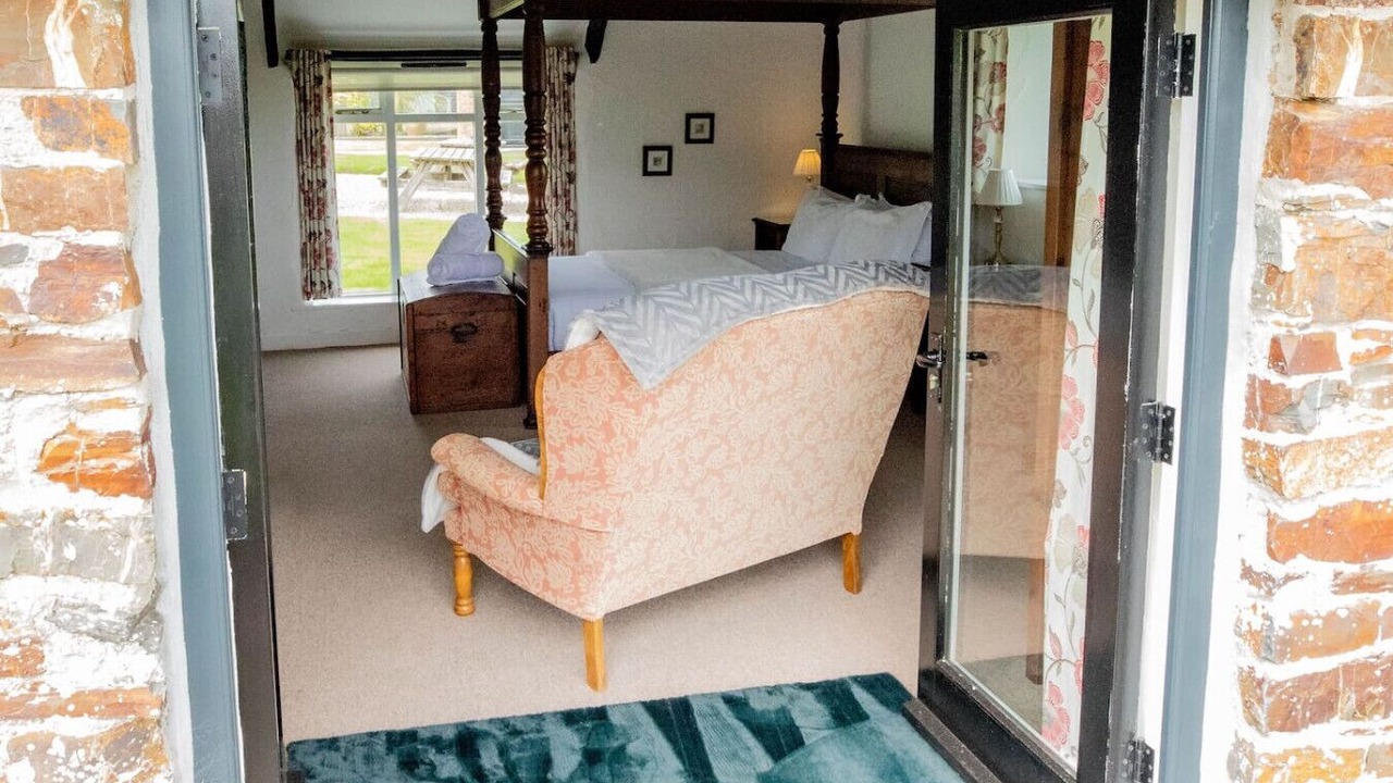 Photo of Bedroom in Wainhouse Corner