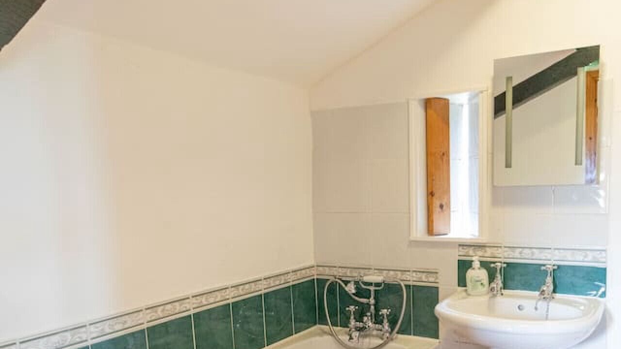 Photo of Bathroom in Wainhouse Corner