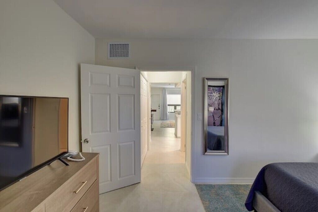 Photo of Bedroom in Paradise Island