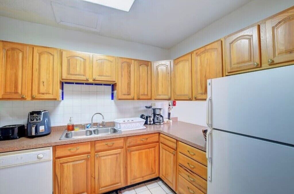 Photo of Kitchen in Paradise Island
