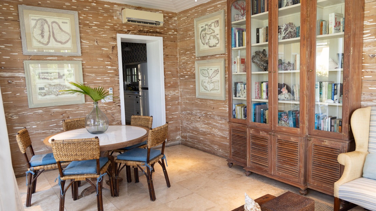Photo of Bedroom in Dunmore Town