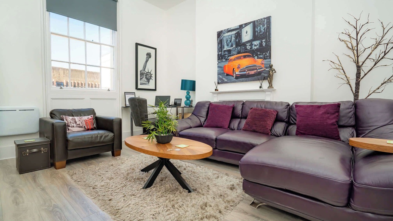 Photo of Livingroom in Cheltenham