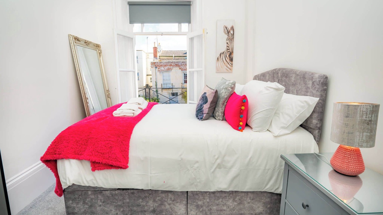Photo of Bedroom in Cheltenham