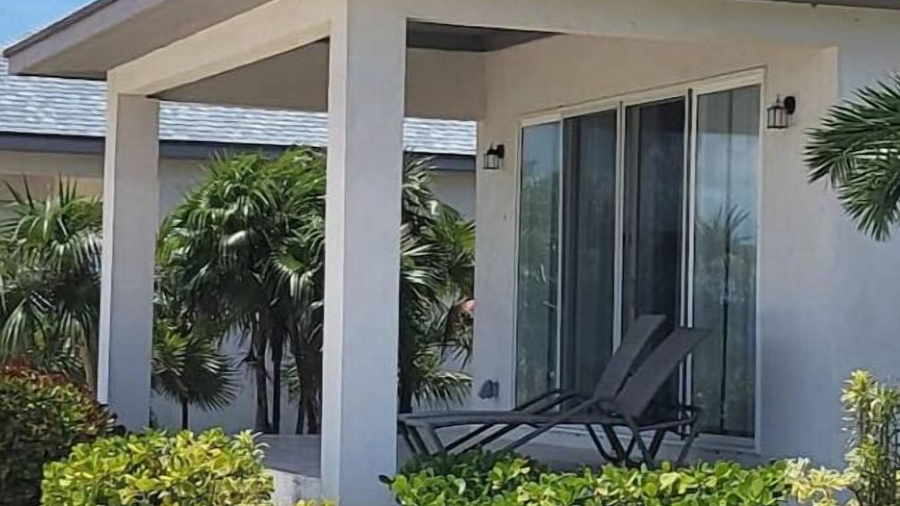 Photo of Patio Balcony in New Bight