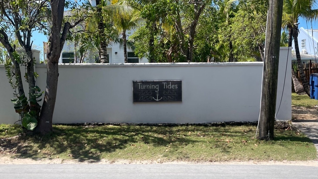 Photo of Outdoor in Dunmore Town