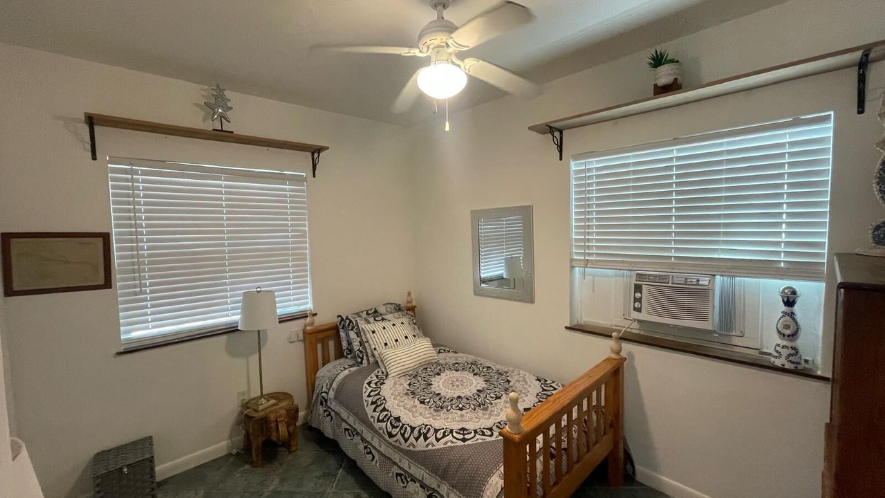 Photo of Bedroom in Dunmore Town