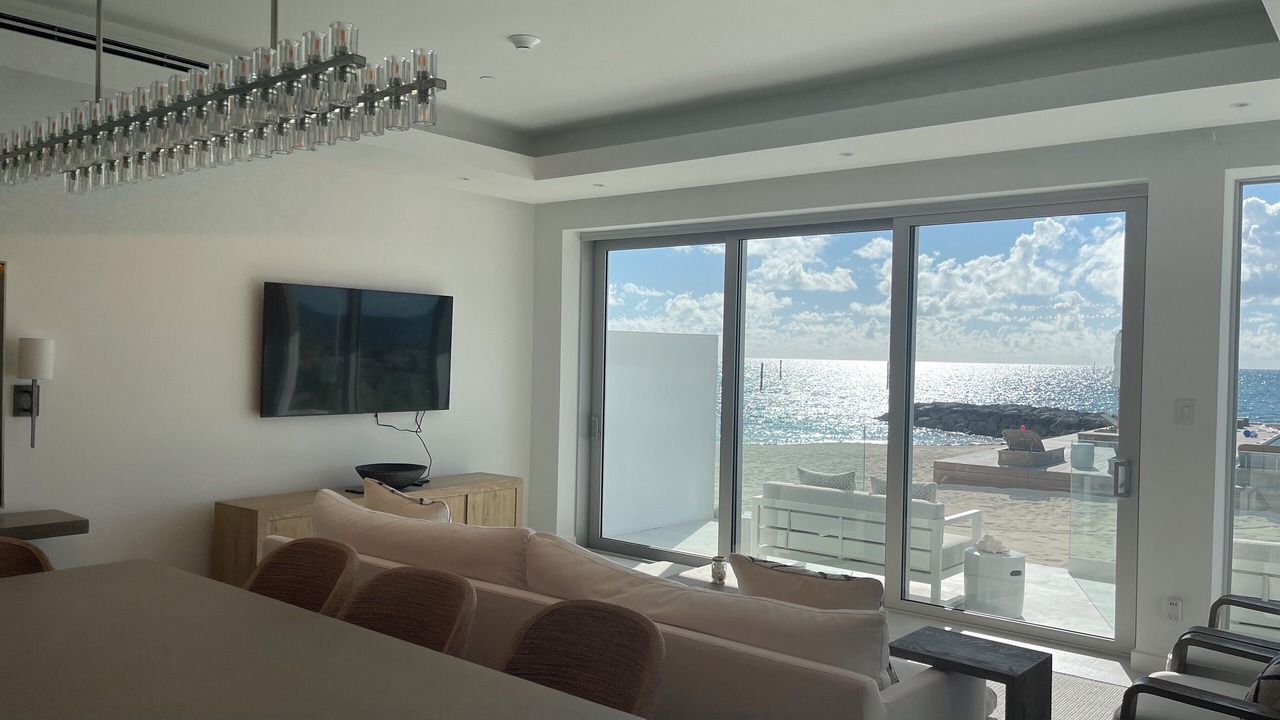 Photo of Livingroom in Nassau