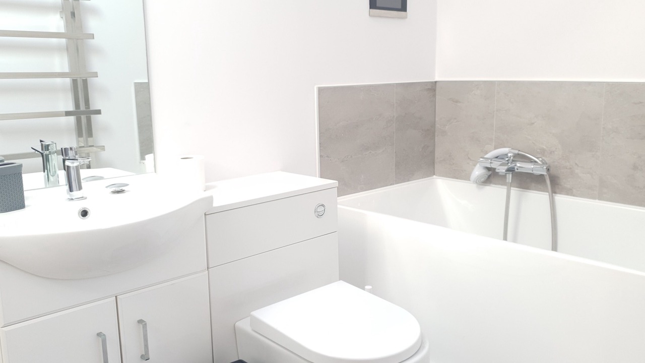 Photo of Bathroom in Newquay City Centre