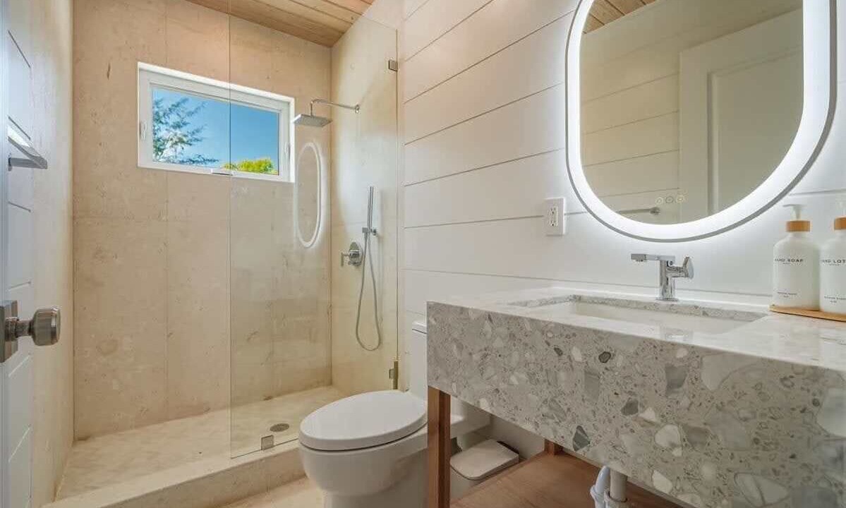 Photo of Bathroom in Great Exuma