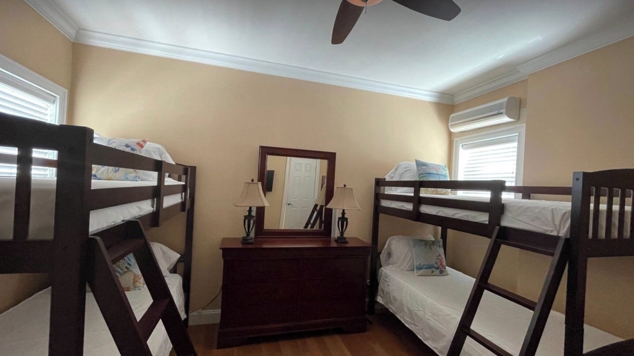 Photo of Bedroom in Nassau